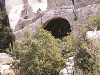 Охотники за сокровищами разрушили древнюю гробницу в Мерсине
